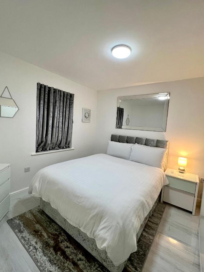 Royallodge Лондон Экстерьер фото